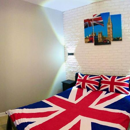 Apartment Studio London 92 Irpień Zewnętrze zdjęcie
